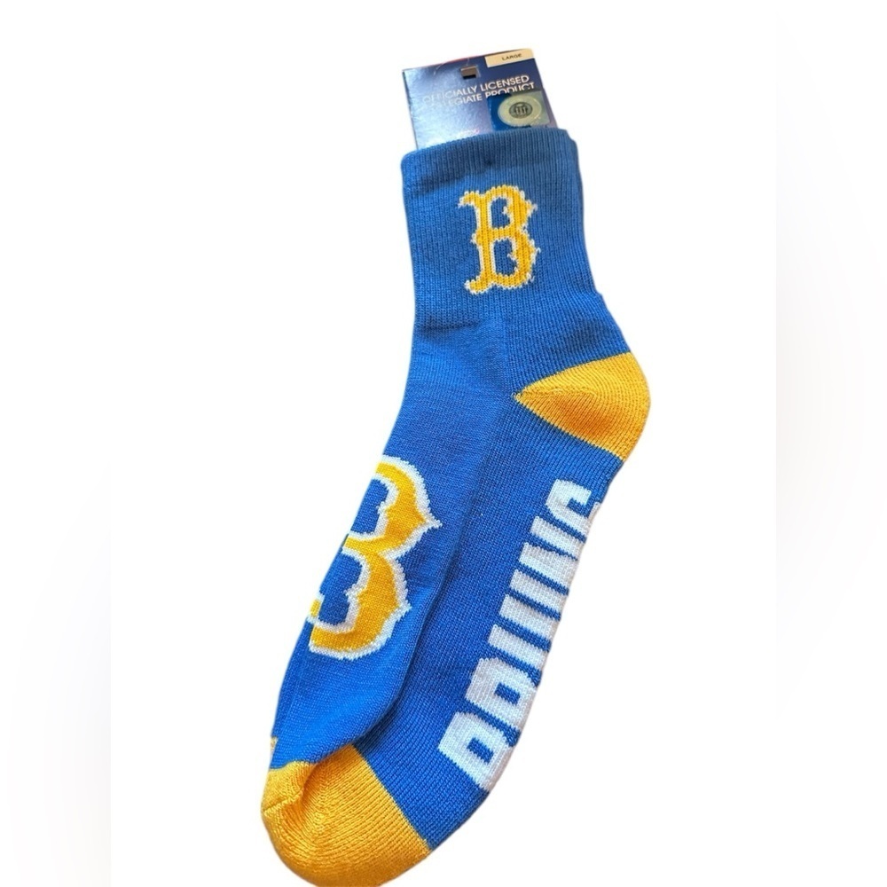 UCLA Bruins socks‎ men’s large 8-13 new